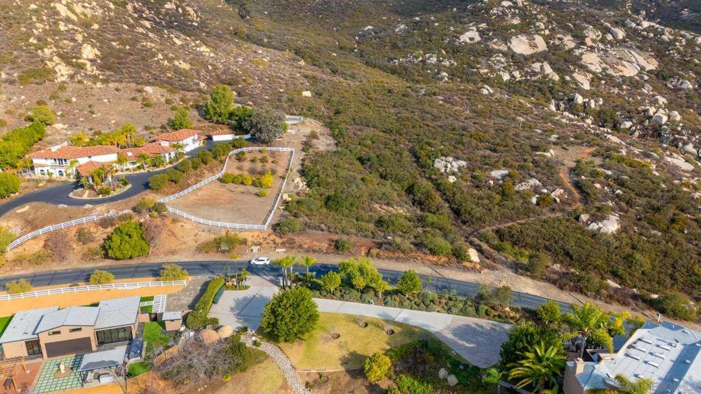 Jamul, CA 91935,87 Presilla Dr
