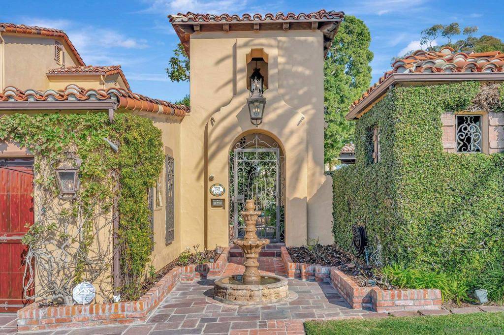La Jolla, CA 92037,7757 Whitefield Place