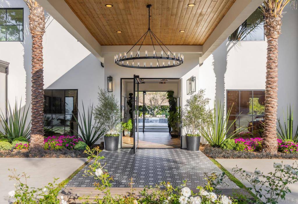 Rancho Santa Fe, CA 92067,14869 Calle Montelibano