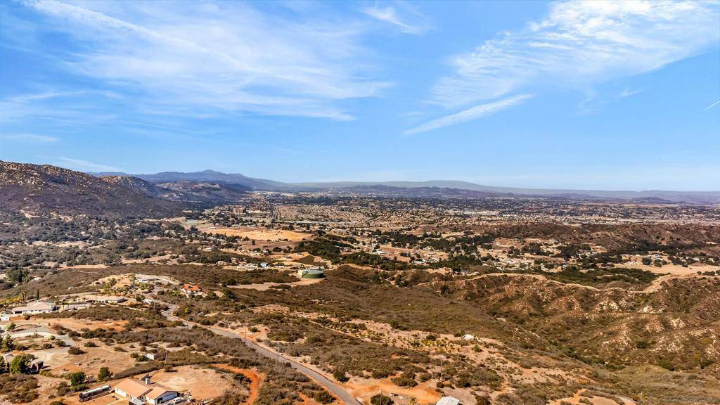 Valley Center, CA 92082,109 Magee Road