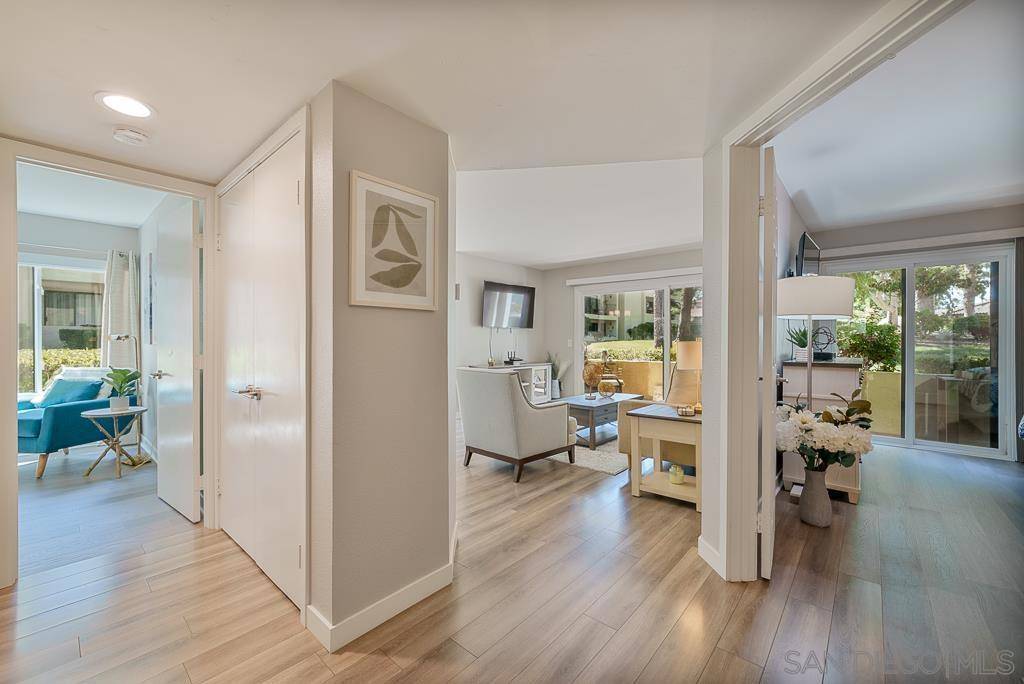 San Diego, CA 92128,17637 Pomerado Rd #123