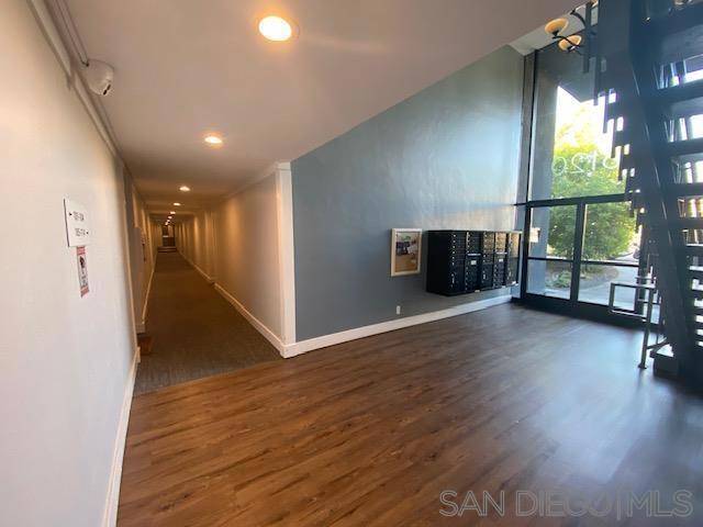 San Diego, CA 92120,6120 Decena Dr #102