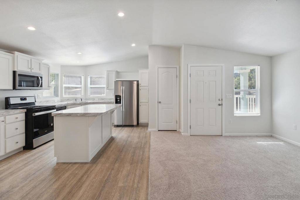 Crestline, CA 92325,22899 Byron Rd #35