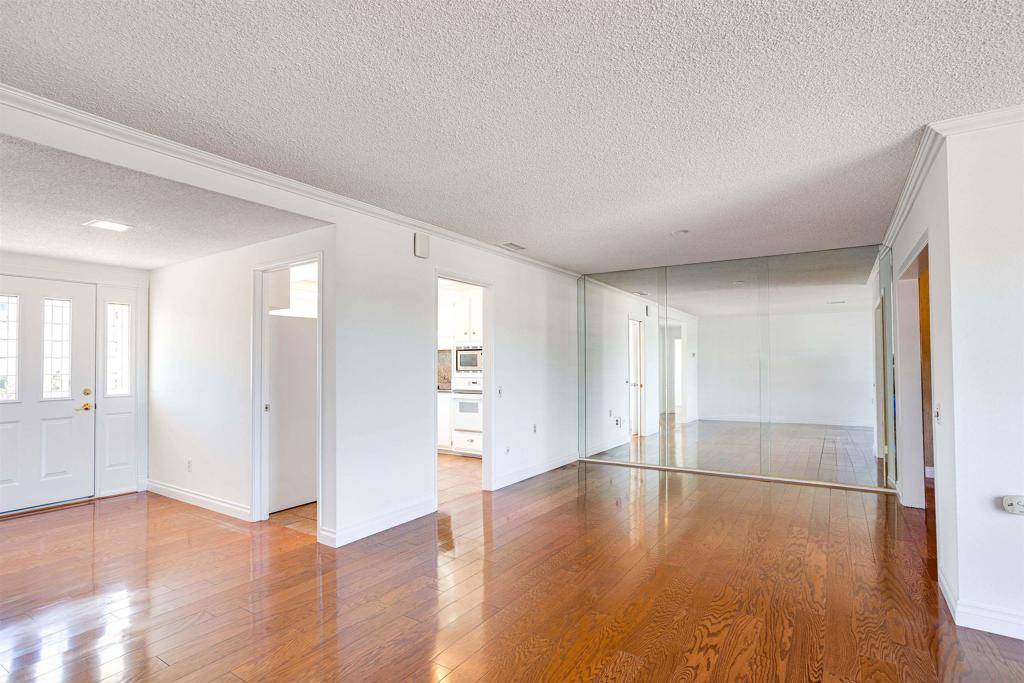 San Diego, CA 92128,12494 Senda Road