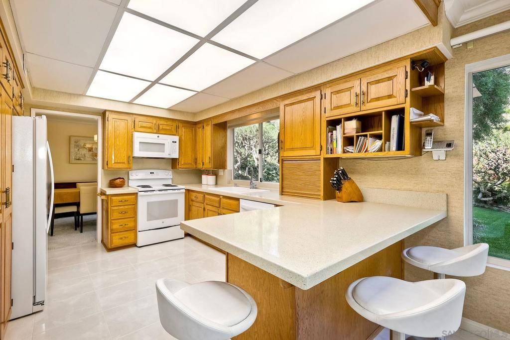 San Diego, CA 92124,5594 Tortuga Ct
