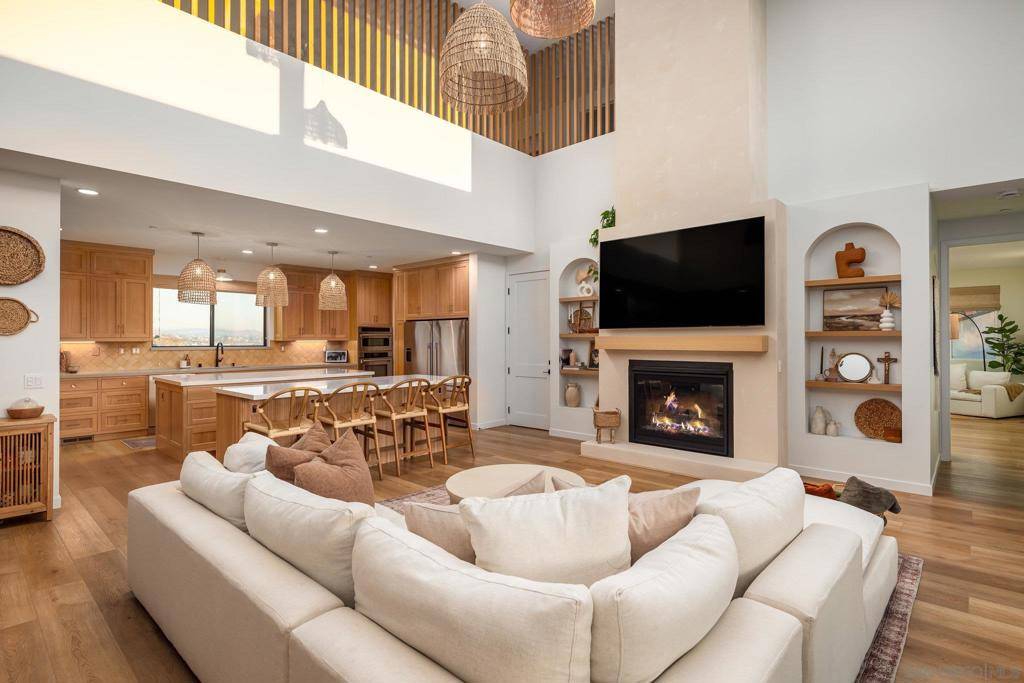 Oceanside, CA 92054,1824 Campesino Pl