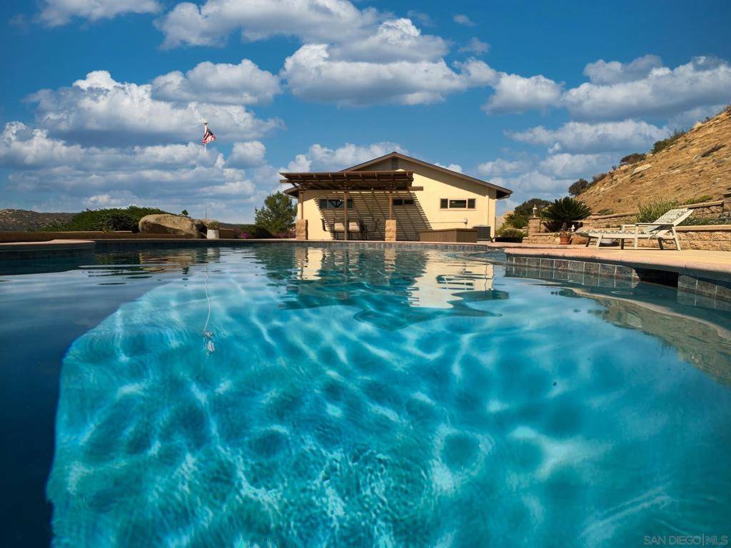 Alpine, CA 91901,1259 Alpine Estates Place