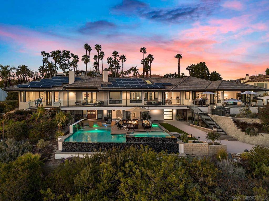 Carlsbad, CA 92009,7173 Obelisco Cir