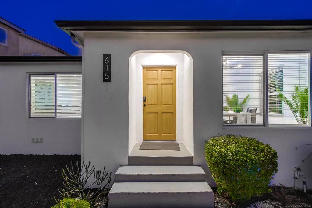 Imperial Beach, CA 91932,613 615 Florence Street