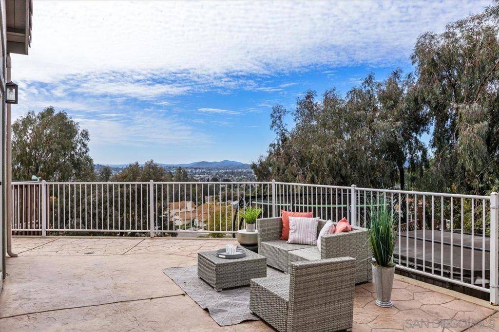 Escondido, CA 92027,1541 Sheridan Place