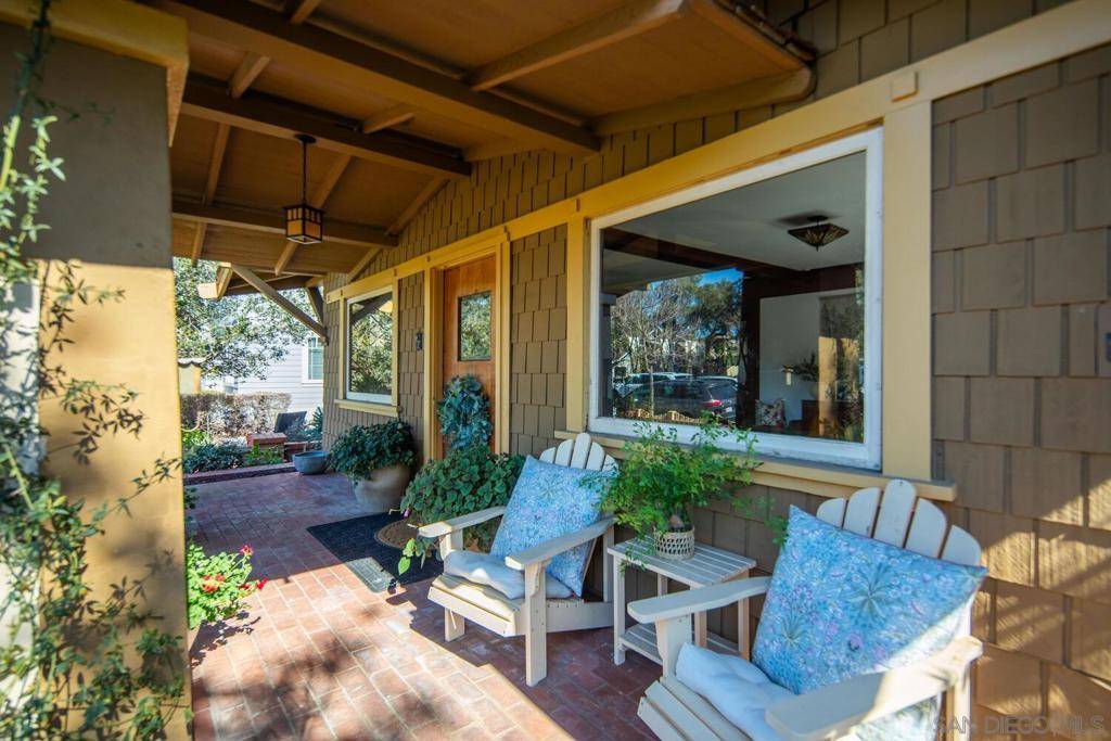 Coronado, CA 92118,767 B Ave