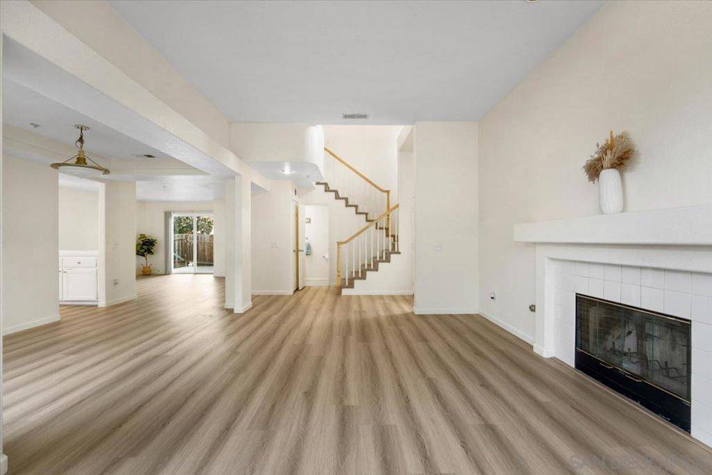 Spring Valley, CA 91977,9704 Avenida Ricardo