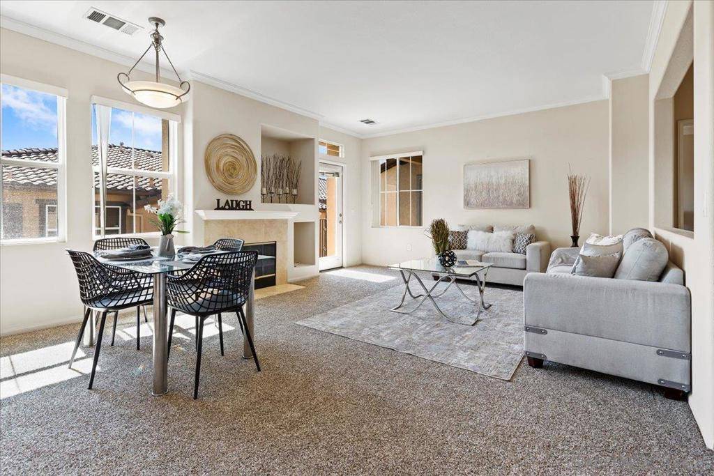 San Diego, CA 92128,12665 Creekview Dr #136