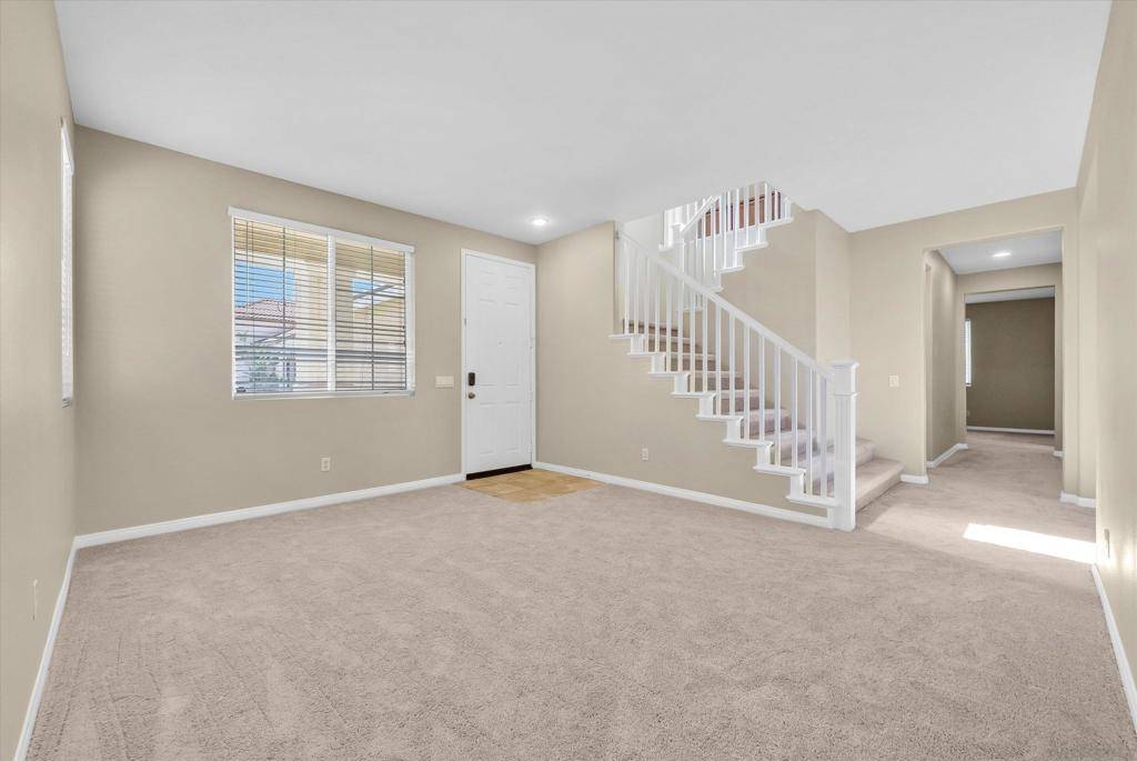 San Jacinto, CA 92583,1781 Steinbeck Avenue