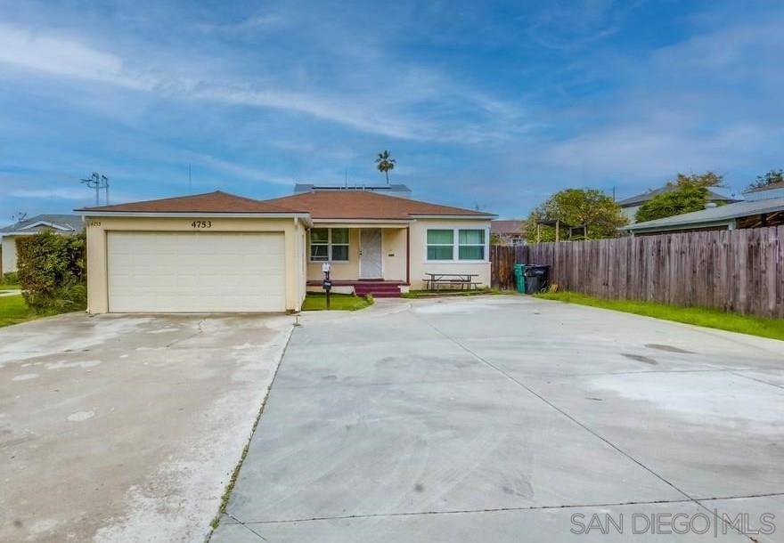 San Diego, CA 92115,4753 4755 63rd Street