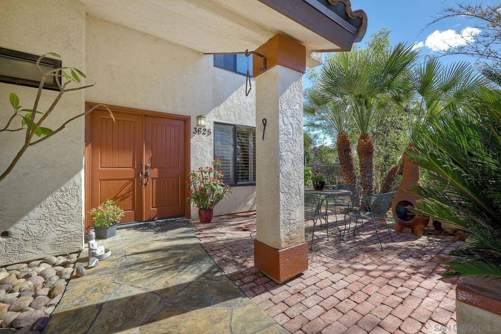 Escondido, CA 92025,3625 Country Meadow Ln