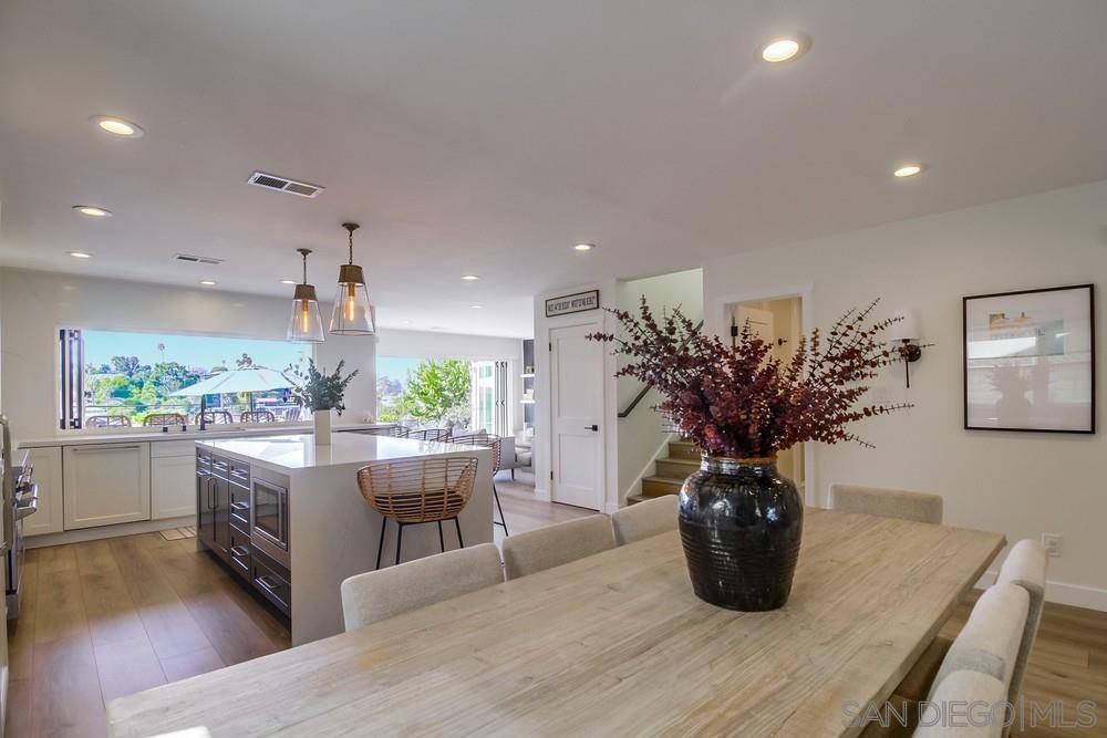 San Diego, CA 92106,3326 Wisteria Dr