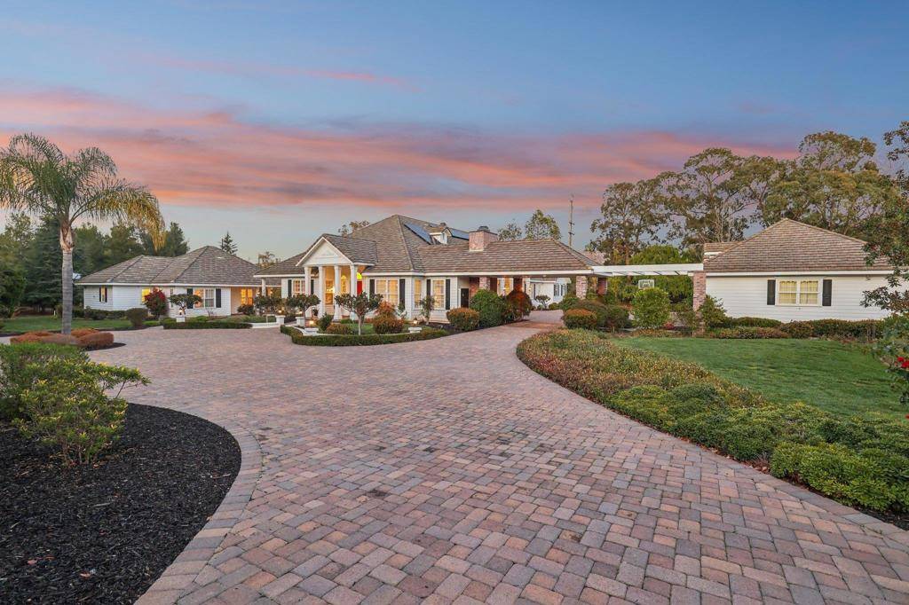 Poway, CA 92064,13773 Paseo Valle Alto