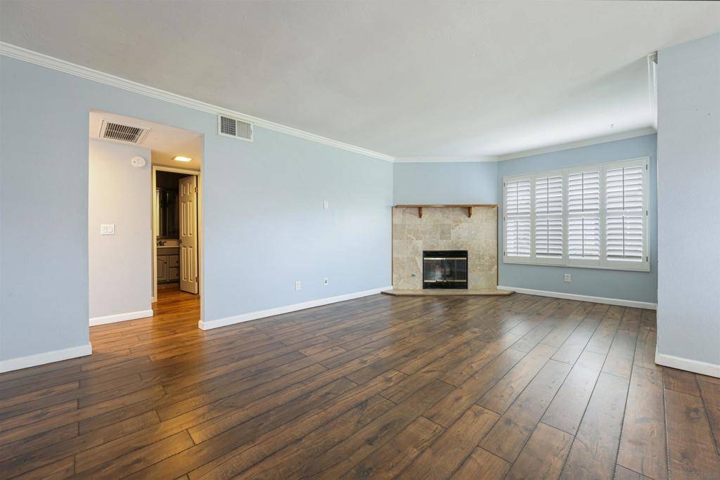 Santee, CA 92071,10713 Lisa Meadows Dr #C