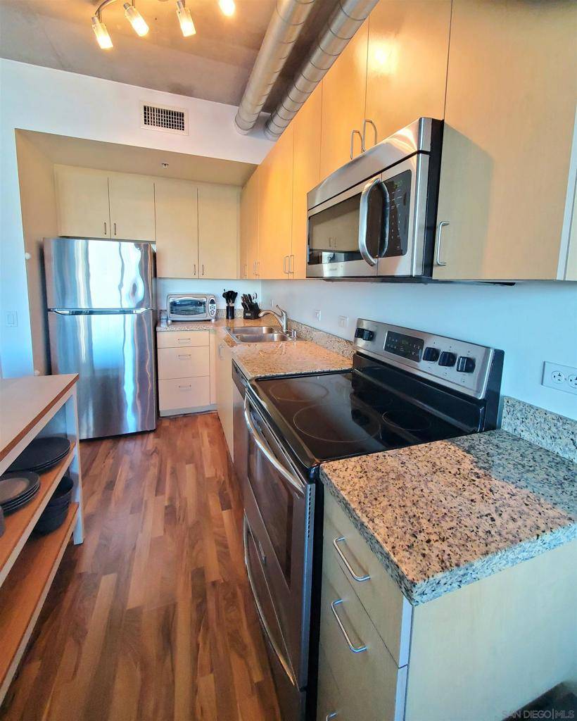 San Diego, CA 92101,1080 Park Blvd #309
