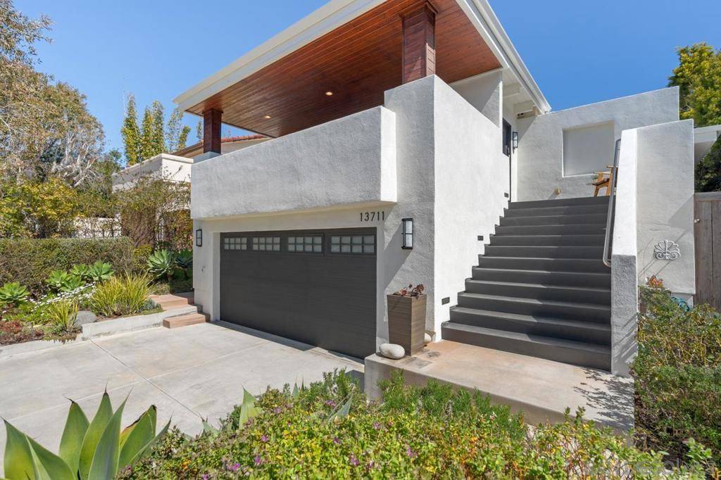 Del Mar, CA 92014,13711 Mercado Dr