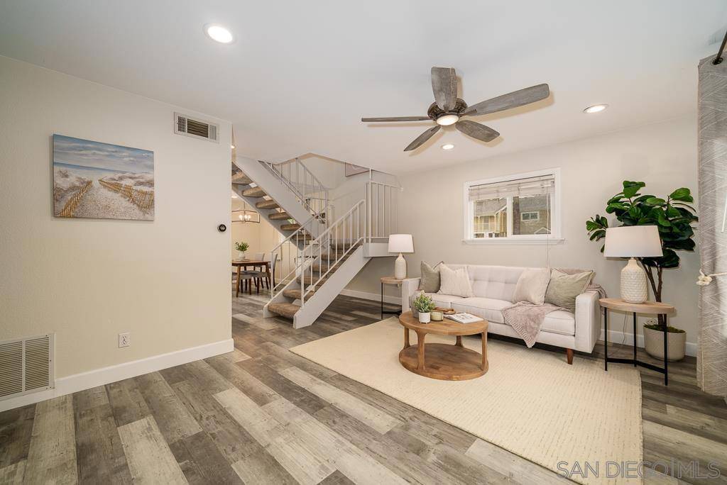 Santee, CA 92071,7895 Rancho Fanita Dr #G