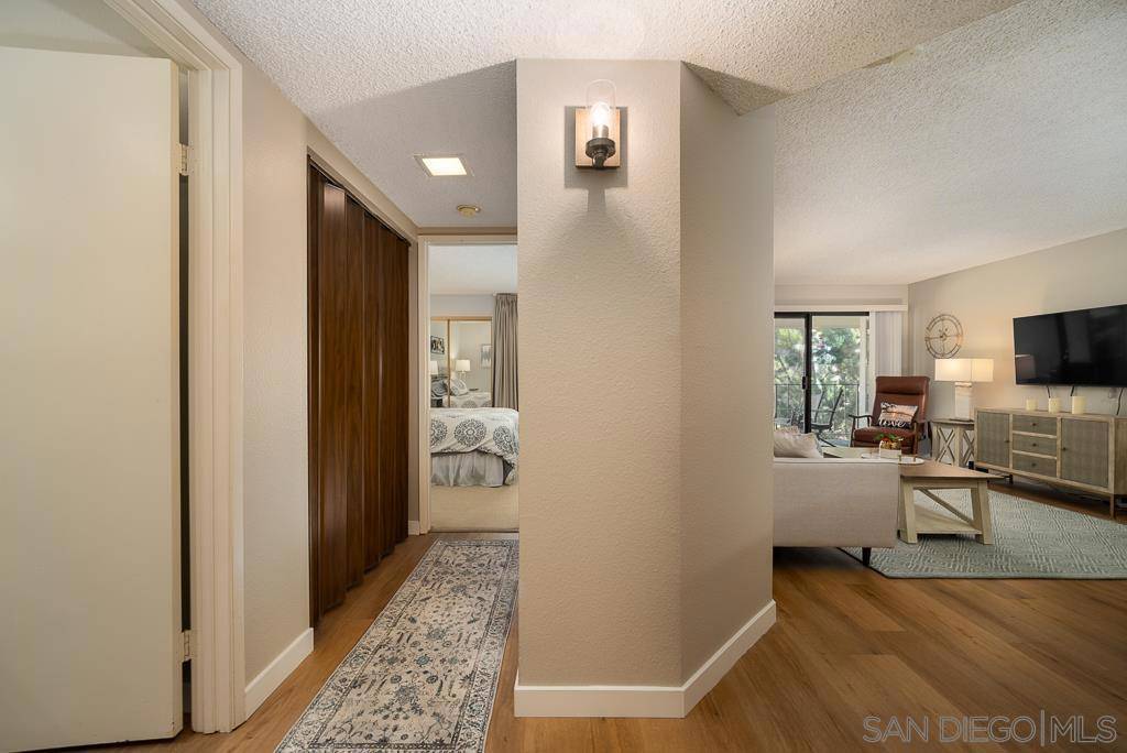 San Diego, CA 92128,17617 Pomerado Rd #215