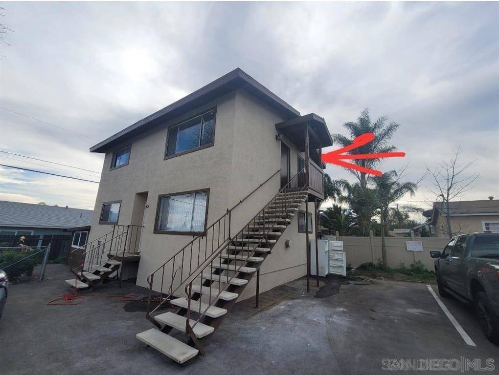 El Cajon, CA 92020,215 Millar Ave
