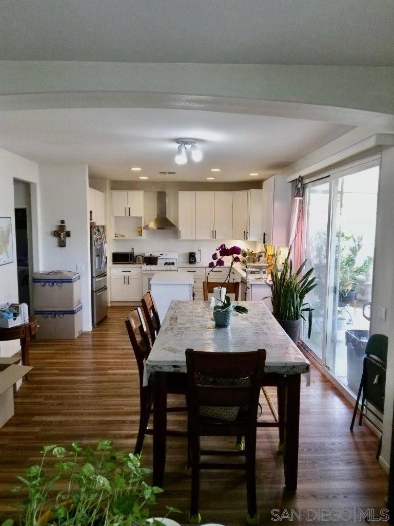Lake Elsinore, CA 92532,31968 Hollyhock Way