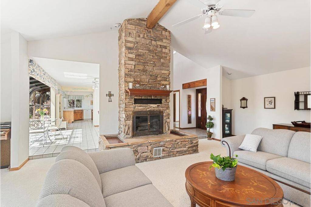 Alpine, CA 91901,2877 Polk Road