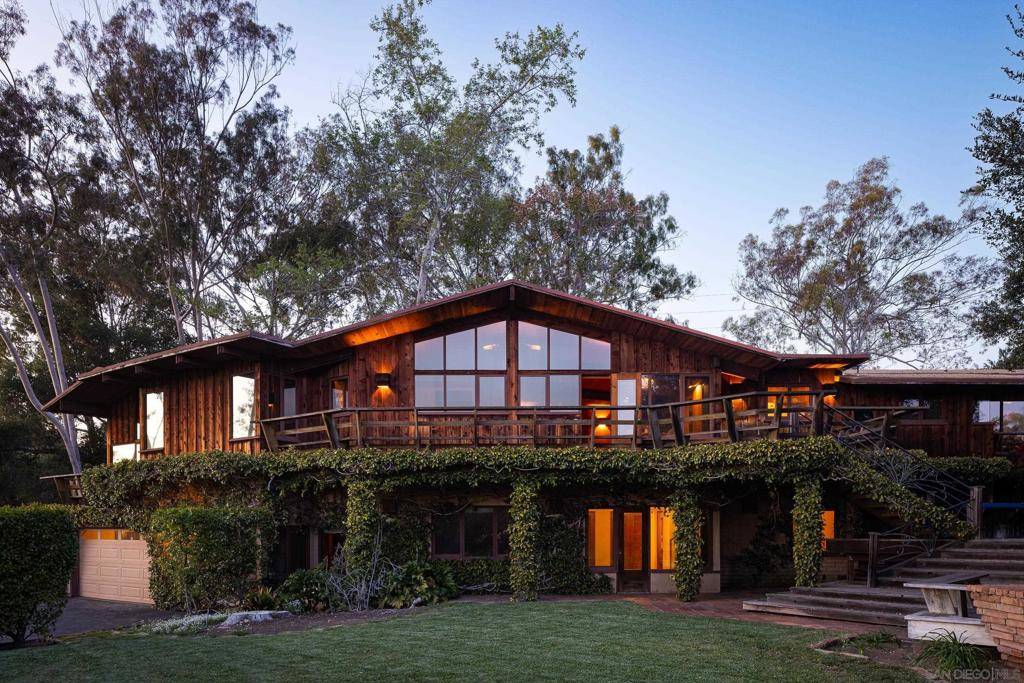 Escondido, CA 92025,2411 Canyon Road