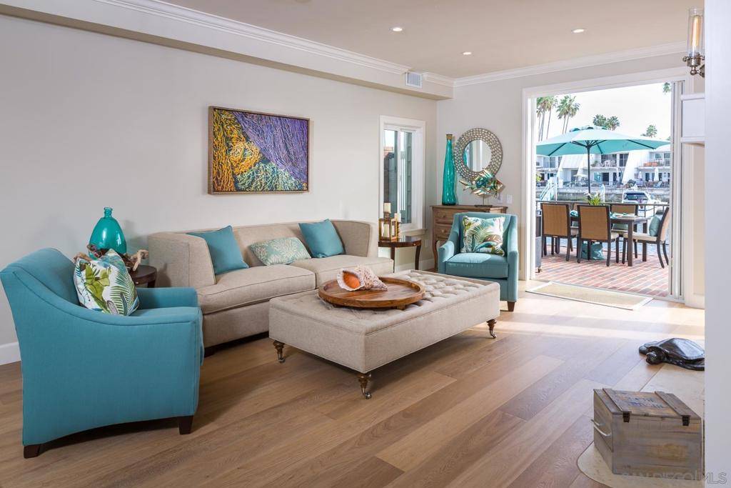 Coronado, CA 92118,Address not disclosed