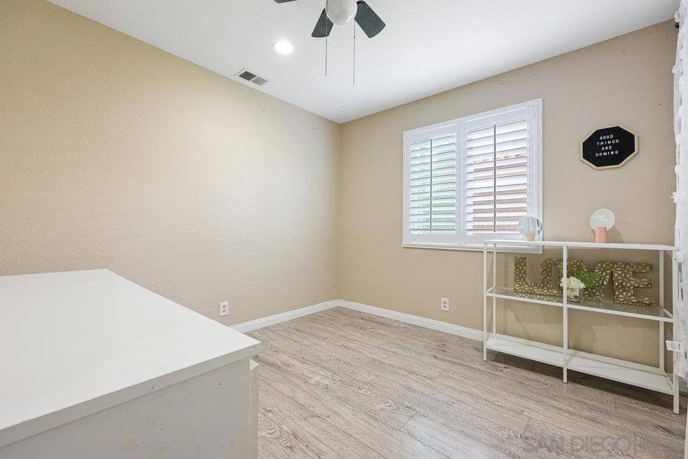 Escondido, CA 92027,2737 Cameron Place