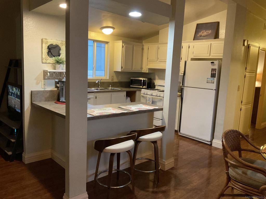 El Cajon, CA 92021,15935 Spring Oaks Rd #112