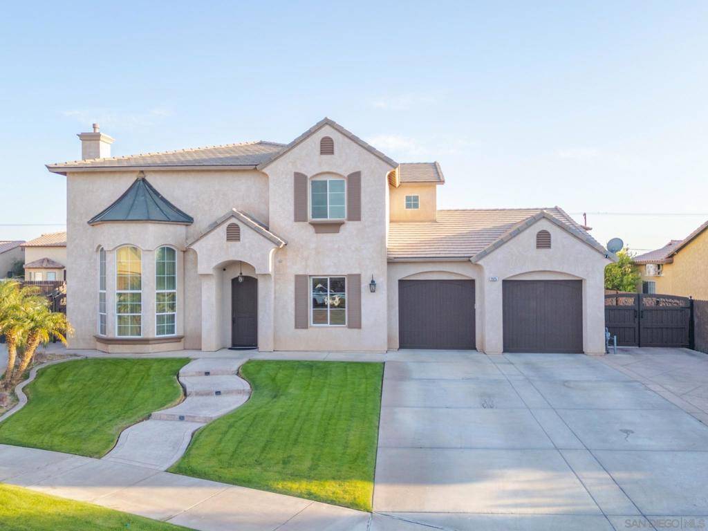 El Centro, CA 92243,2925 Sandalwood Ct