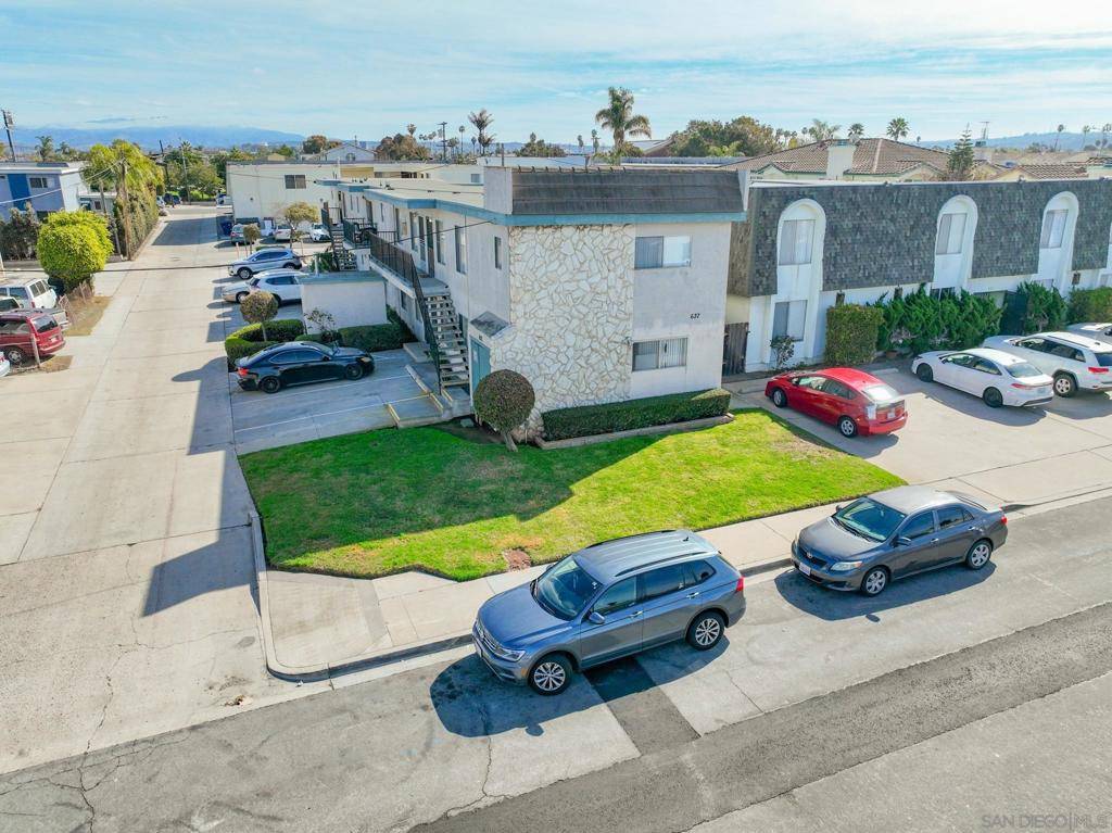 Imperial Beach, CA 91932,637 10th Street
