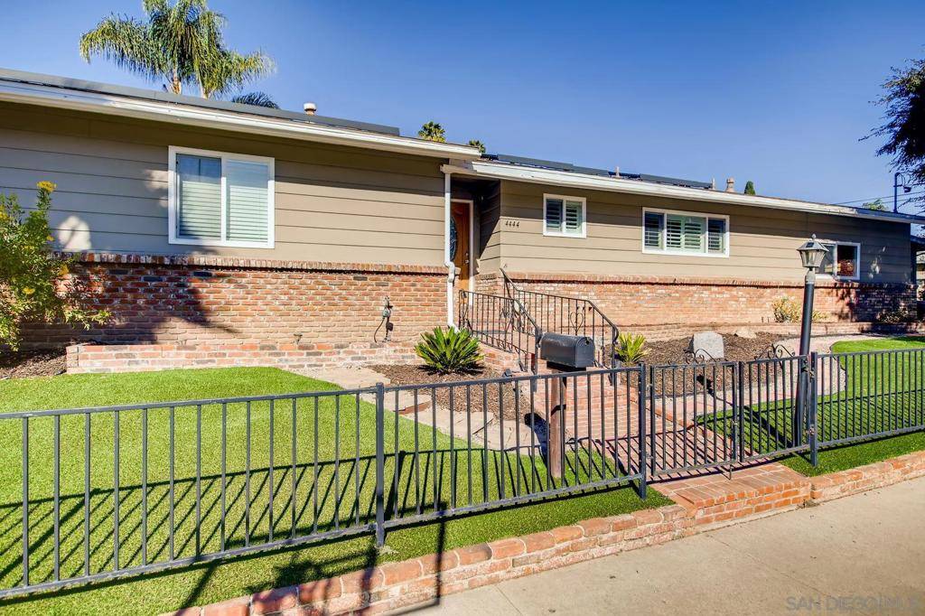 La Mesa, CA 91942,4444 68Th St
