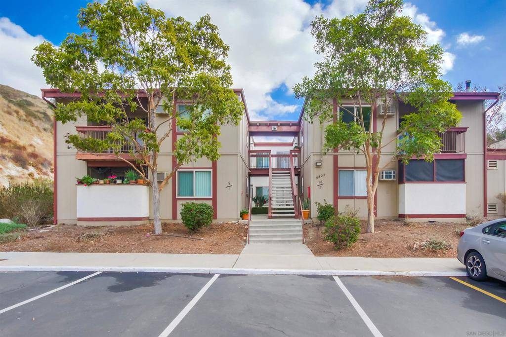 San Diego, CA 92120,5422 Adobe Falls #16