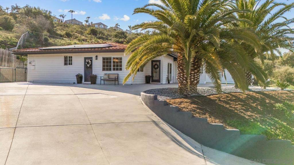 Poway, CA 92064,12132 Old Pomerado Rd