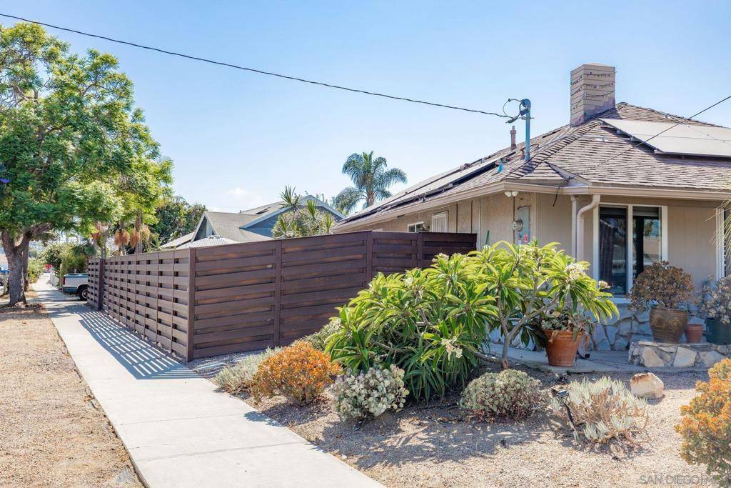 Oceanside, CA 92058,127 Warner Street