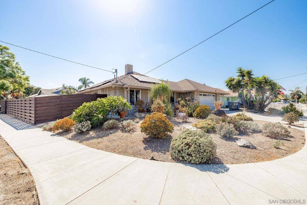 Oceanside, CA 92058,127 Warner Street