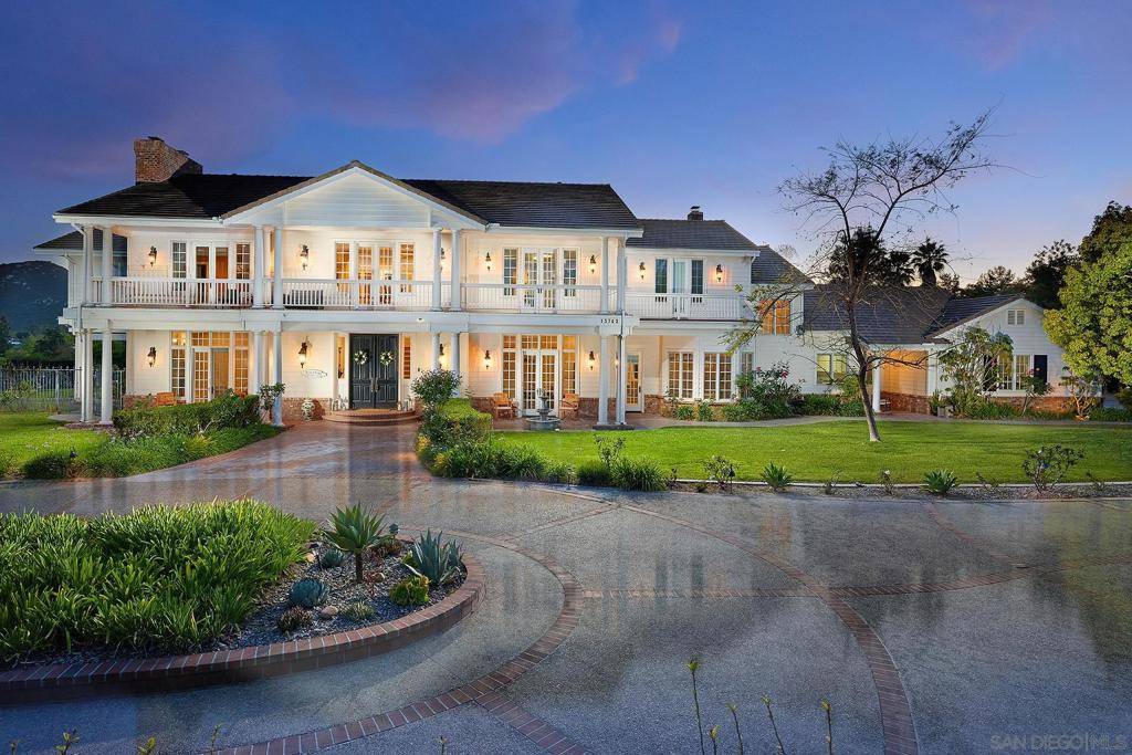 Poway, CA 92064,13742 Paseo Valle Alto