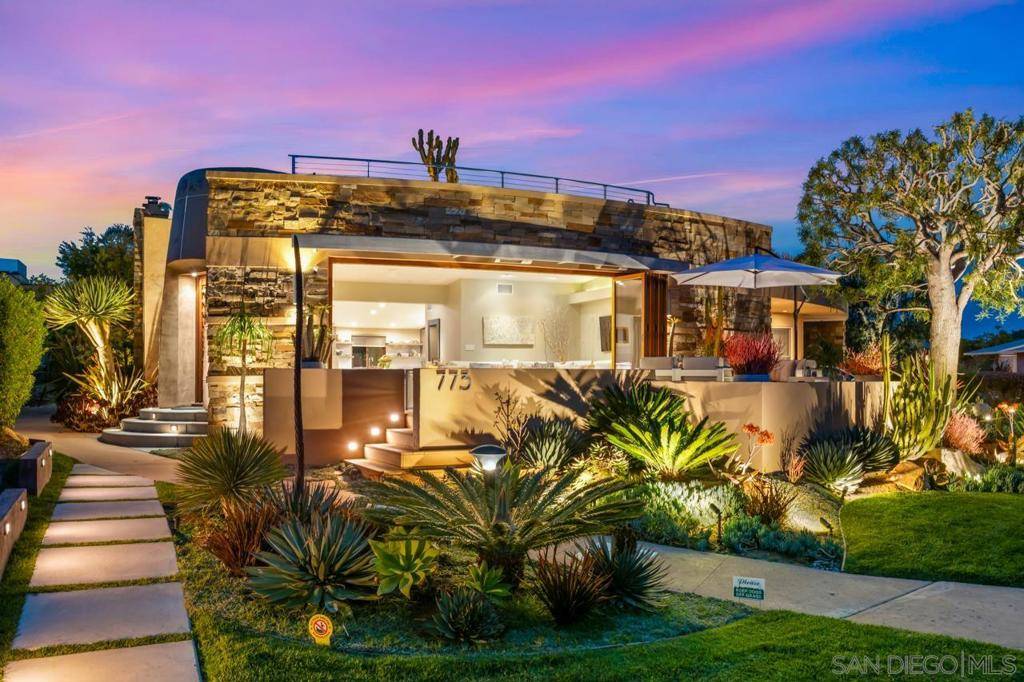 Solana Beach, CA 92075,773 E Solana Circle