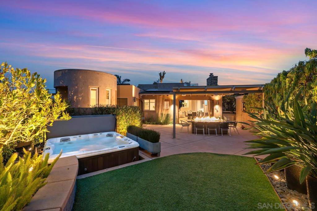 Solana Beach, CA 92075,773 E Solana Circle