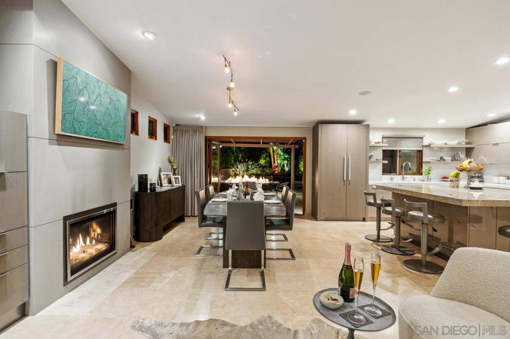 Solana Beach, CA 92075,773 E Solana Circle