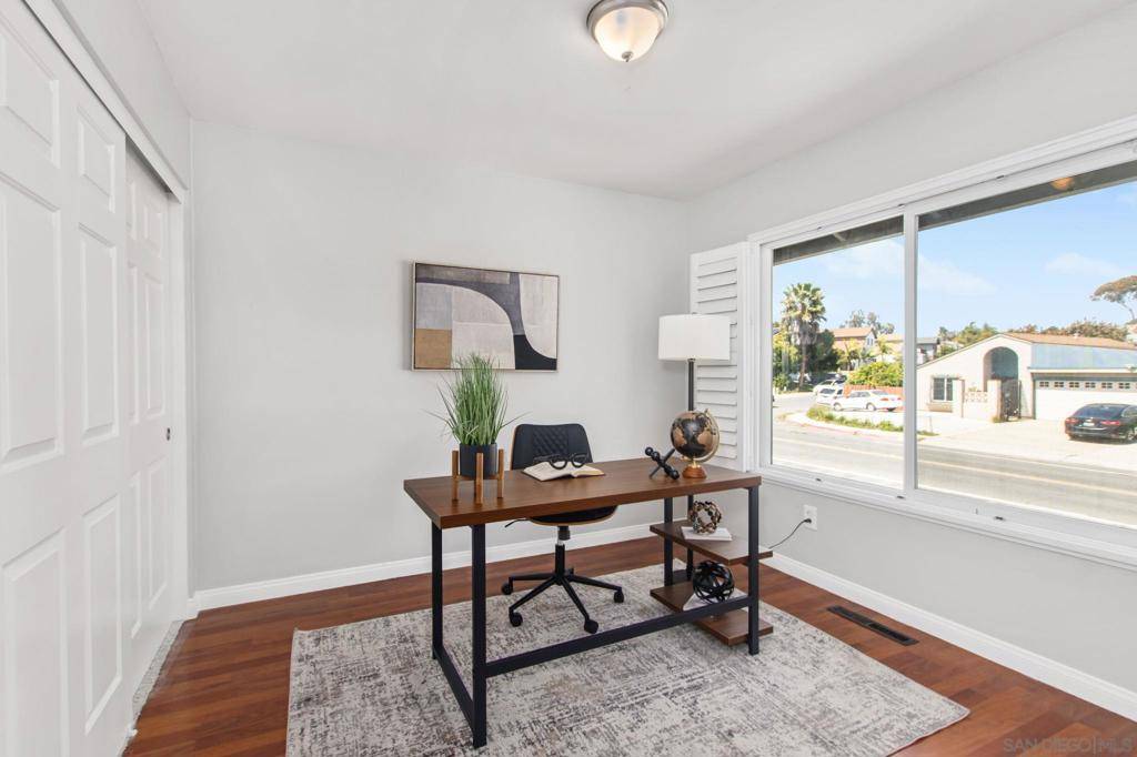 San Diego, CA 92139,6105 Parkside Ave