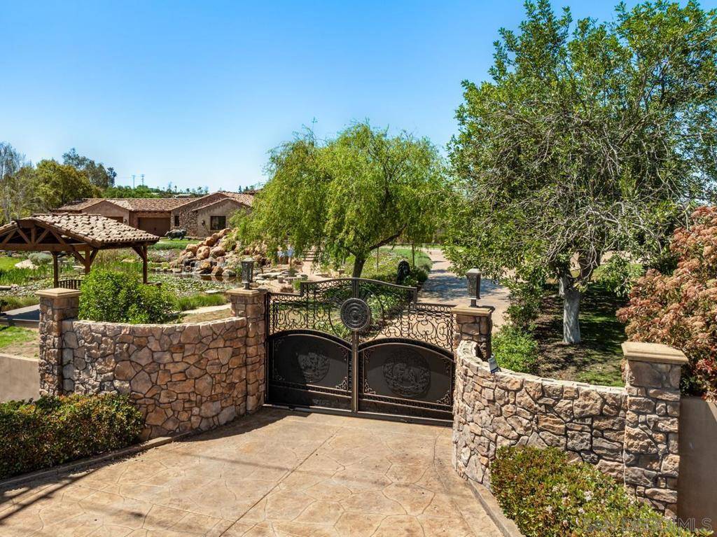 Ramona, CA 92065,19612 Rangeland Rd