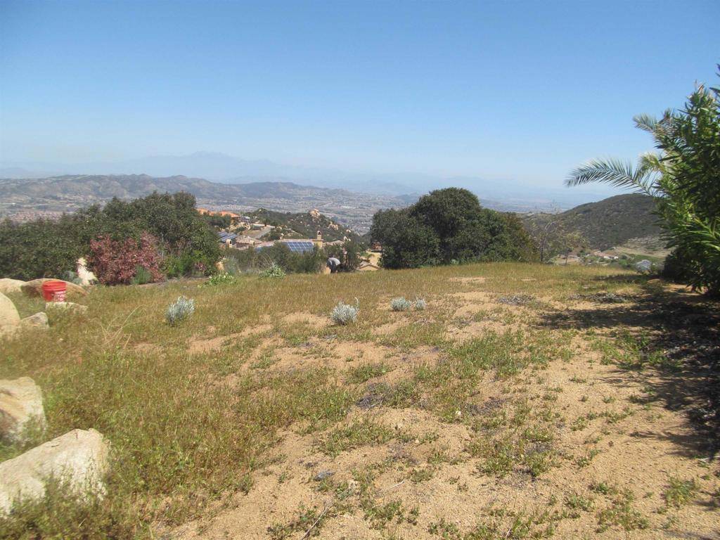Murrieta, CA 92562,37685 El Tigre Dr