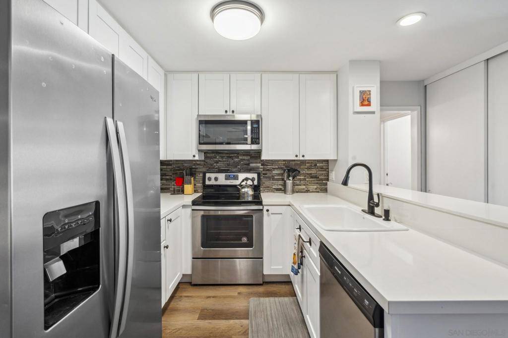 San Diego, CA 92109,4600 Lamont St ##4-103