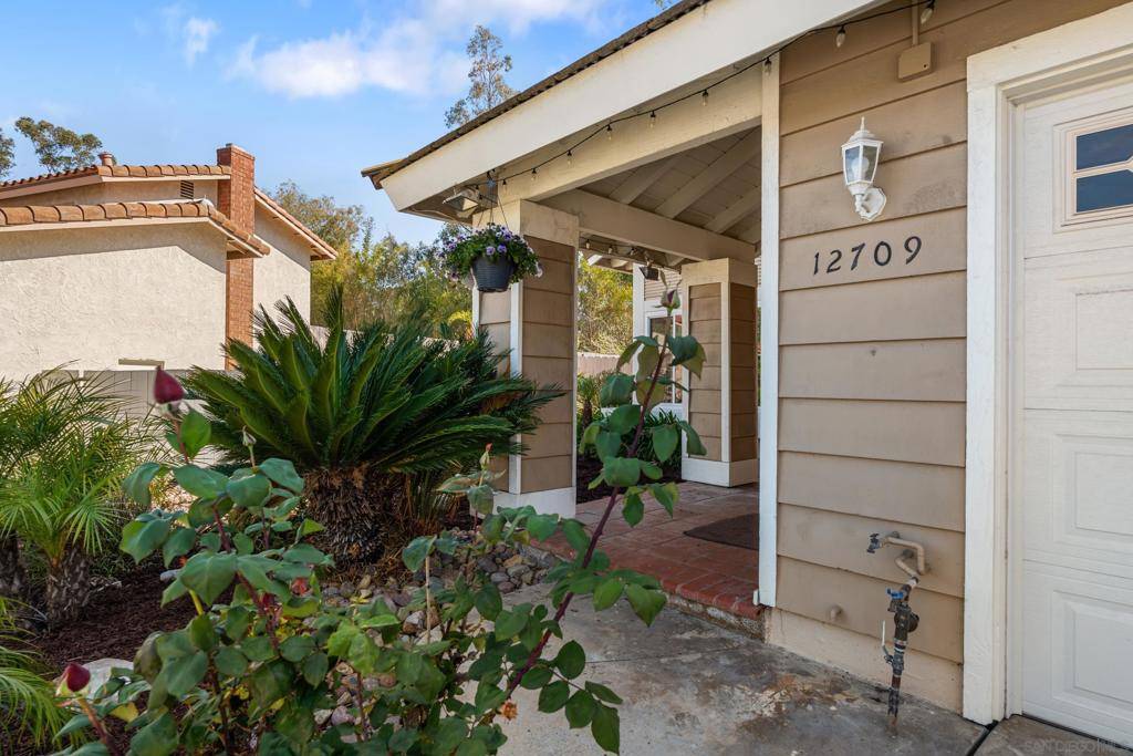 Poway, CA 92064,12709 Treeridge Terrace